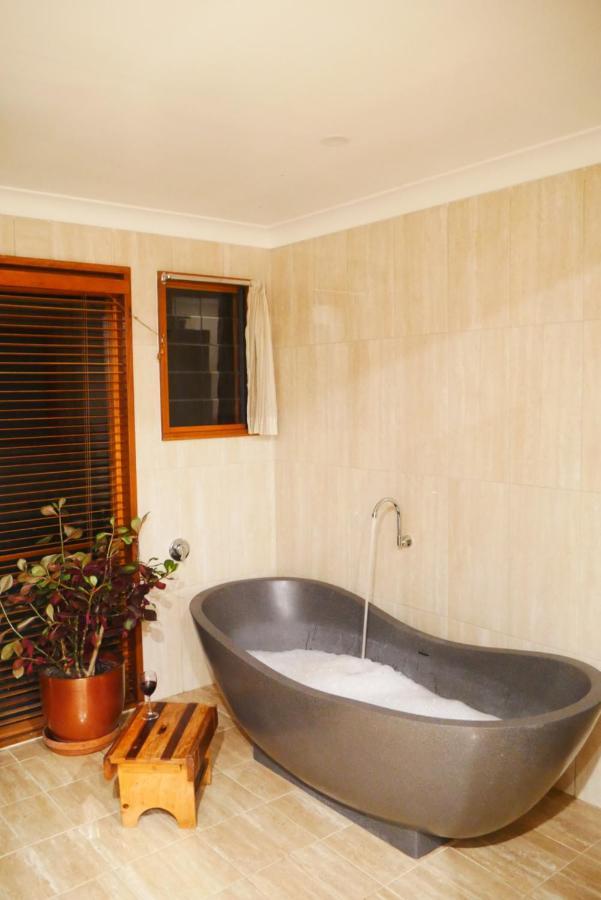 True North - 4Br Home & Garden In Bush Setting With Huge Bath Bilpin Exterior photo